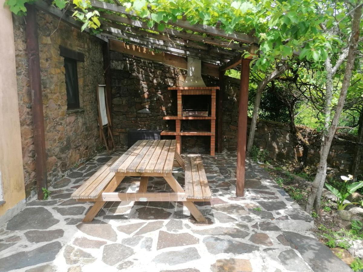 Retiro De Gondramaz - 200 M2 Villa Exterior photo